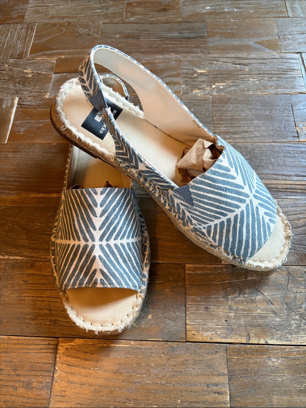Uniqlo Marimekko Collab Espadrille Sandals View 2